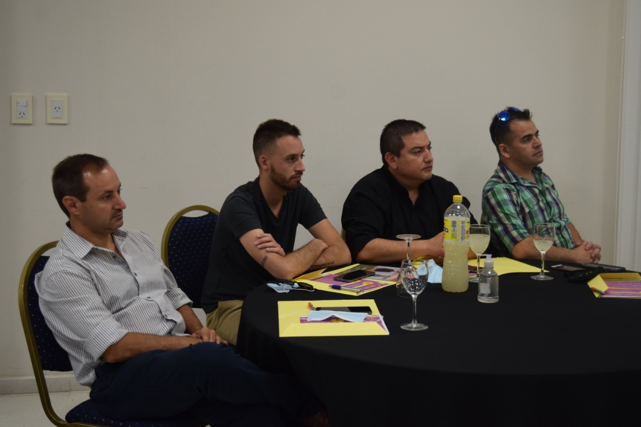  Los Jóvenes Empresarios de Fedecom concretaron su Retiro Dirigencial y de Fortalecimiento 